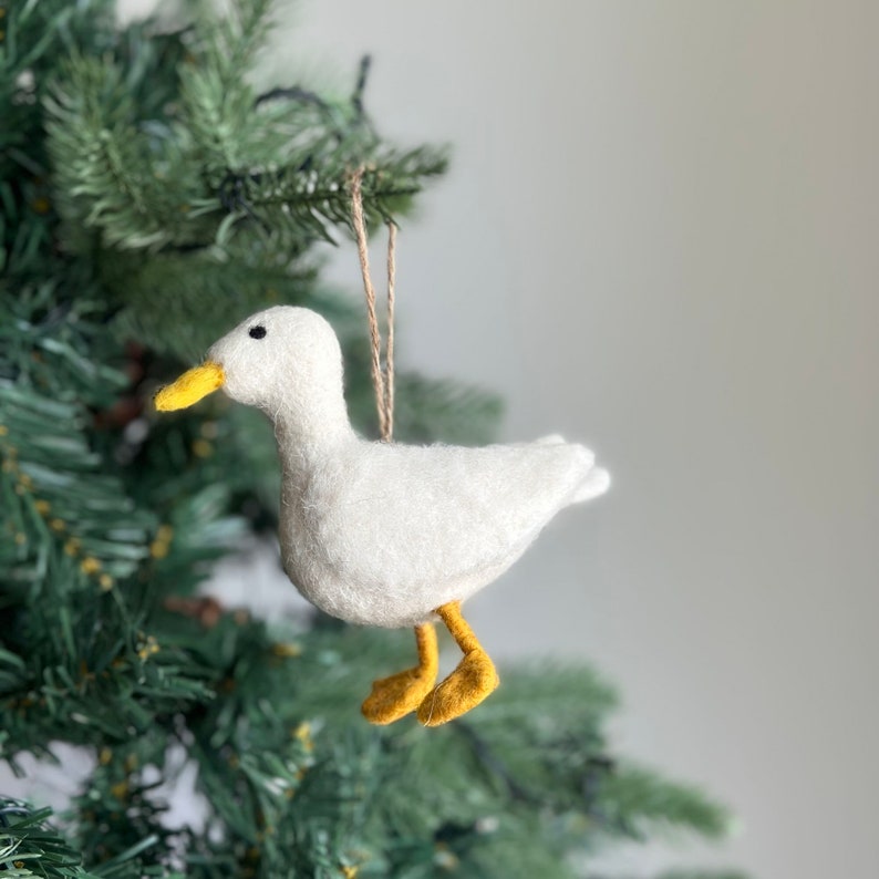 Filz Ente Ornament 13 cm x 5 cm x 12 cm, Nadelfilz Weihnachtsbaum Dekoration, Hängend, 100% Wolle, Hanfschnur