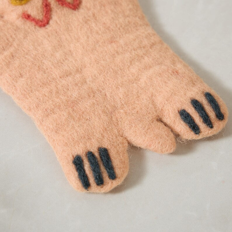Handmade Wool Felt Animal Coaster Set - Rustic Home Decor, 11-12 cm