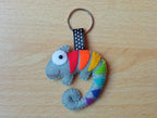Chamäleon-Schlüsselanhänger aus Filz, niedlicher Tier-Taschenanhänger, Reptilien-Fanaccessoire, Rucksackaufhänger