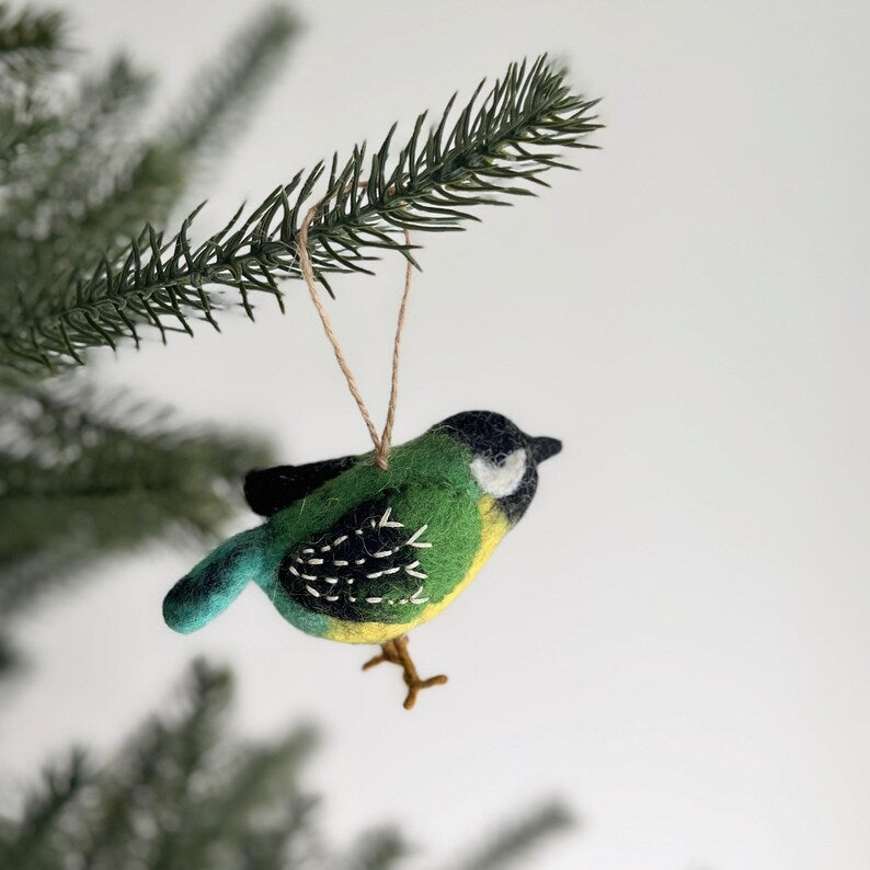 Set Amerikanischer Vögel Filz Weihnachtsschmuck, Specht, Spatz, Kanarienvogel, Rotkehlchen, Blaumeise, 4 Stück, handgefertigt