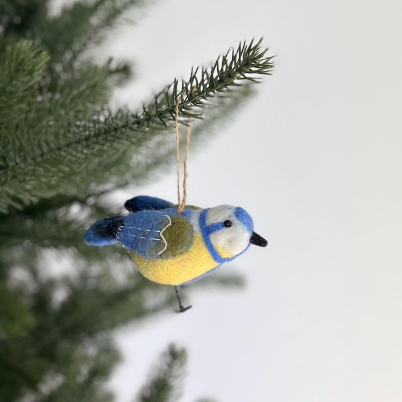 Set Amerikanischer Vögel Filz Weihnachtsschmuck, Specht, Spatz, Kanarienvogel, Rotkehlchen, Blaumeise, 4 Stück, handgefertigt