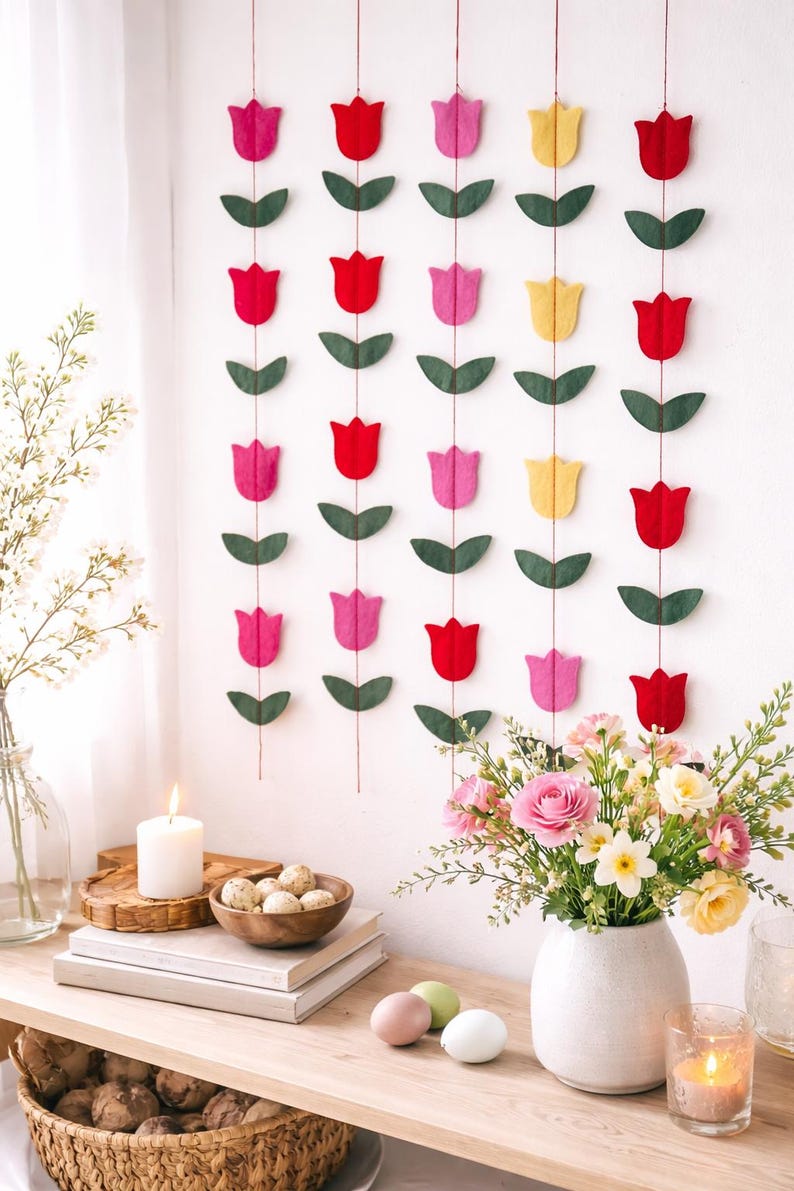 Filz Tulpen Girlande 160 cm bunt 12 Blüten Frühlingsdeko Osterdeko