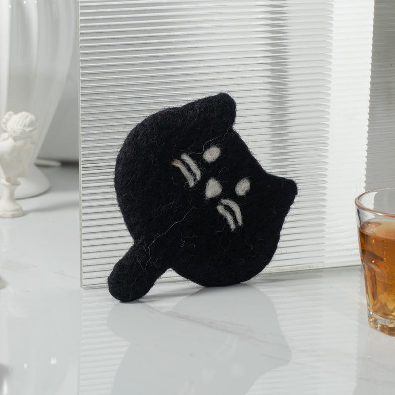 Wollfilz Tier Kaffeetasse Untersetzer - neugierige Katze, 11-12 cm