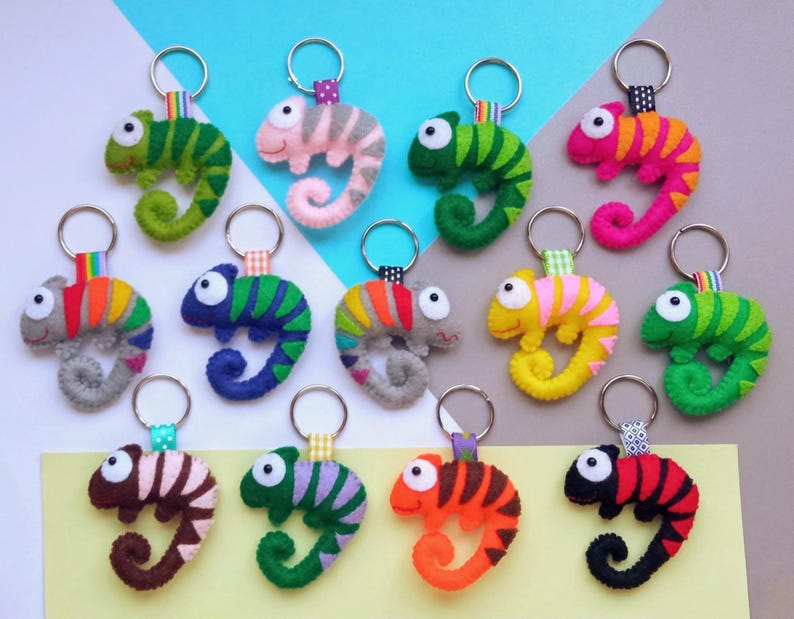Chamäleon-Schlüsselanhänger aus Filz, niedlicher Tier-Taschenanhänger, Reptilien-Fanaccessoire, Rucksackaufhänger