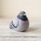 Nadelgefilzte Taube aus Wolle, 7,5 cm, rundlich, Handarbeit