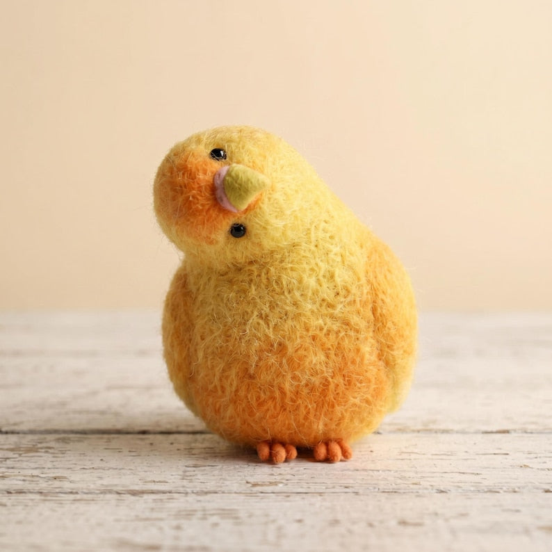 Nadelgefilzte Papageien-Miniaturfiguren-Set – Gelb-Weiße Liebesvögel aus Wolle
