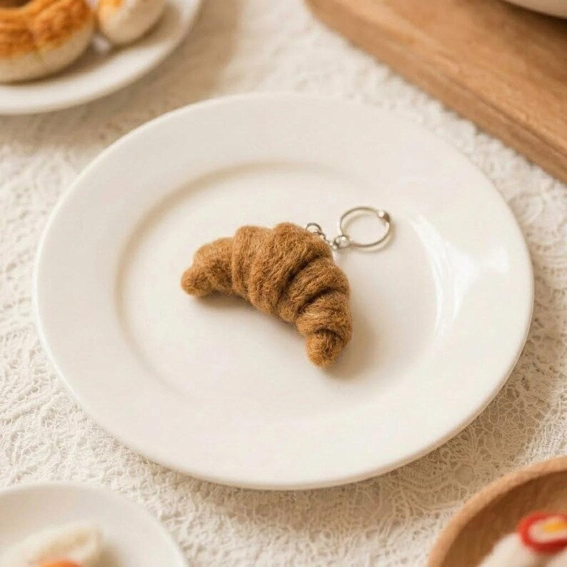 Wollfilz Schlüsselanhänger Kawaii Croissant Donut Taschenaccessoire Deko