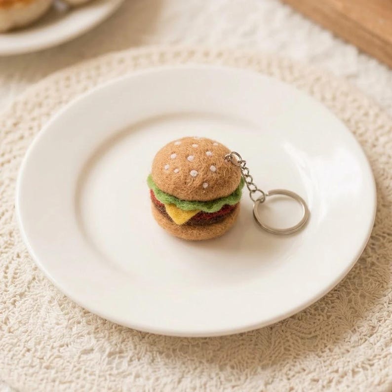 Nadelfilz-Schlüsselanhänger Lebensmittel Burger Ei Kaffeetasse Taschenanhänger